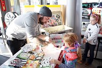 Bild: Staudenmayers Schulranzentag im Autohaus Peter