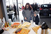 Bild: Staudenmayers Schulranzentag im Autohaus Peter
