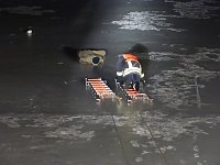 Bild: Auf's Glatteis gef&uuml;hrt - Feuerwehr Neustadt probte den Ernstfall
