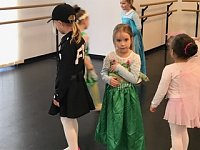 Bild: Fasching im Tanzstudio Radeva