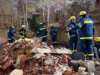 Bild: Gemeinsame &Uuml;bung von THW und Feuerwehr Gro&szlig;wechsungen