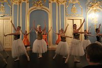 Bild: Das Tanzstudio Radeva verzauberte das Publikum im Blauen Saal