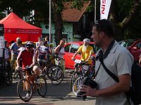 Bild: Jedermann und Kandidaten