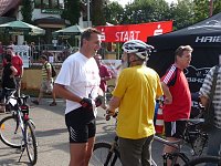 Bild: Jedermann und Kandidaten