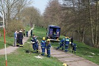 Bild: THW und Feuerwehren &uuml;bten an der Zorge