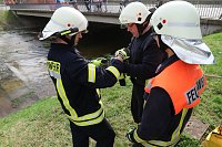 Bild: THW und Feuerwehren &uuml;bten an der Zorge