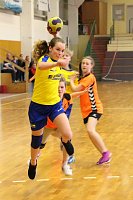 Bild: NSV-M&auml;dchen mit zu wenig Bewegung