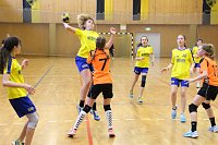 Bild: NSV-M&auml;dchen mit zu wenig Bewegung