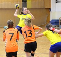 Bild: NSV-M&auml;dchen mit zu wenig Bewegung