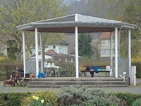 Bild: Aufr&auml;umen im Ilfelder Kurpark