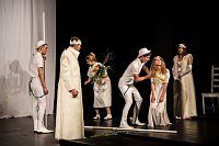 Bild: Sein oder nicht sein - der Theaterjugendclub bringt "Hamlet" auf die B&uuml;hne