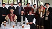Urbach – Luther und seine Freunde zu Gast Bild: Urbach – Luther und seine Freunde zu Gast