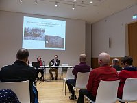Rückblick: Vortrag von Dr. Andrea Rudorff mit dem Titel Die spezifischen Bedingungen von Frauen in Konzentrationslagern, Bürgersaal der Stadt Nordhausen, 4. April 2017 Bild: Rückblick: Vortrag von Dr. Andrea Rudorff mit dem Titel Die spezifischen Bedingungen von Frauen in Konzentrationslagern, Bürgersaal der Stadt Nordhausen, 4. April 2017