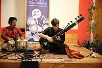 Klassisch indische Musik im Weltladen Bild: Klassisch indische Musik im Weltladen