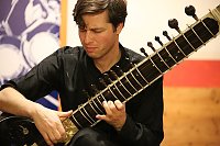 Klassisch indische Musik im Weltladen Bild: Klassisch indische Musik im Weltladen
