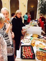 Elternsprecher organisierten Kuchenbasar Bild: Elternsprecher organisierten Kuchenbasar