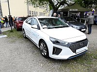 Autofrühling auf dem Petersberg Bild: Autofrühling auf dem Petersberg