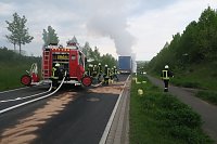 Lkw brannte völlig aus Bild: Lkw brannte völlig aus