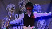 Bild: Freak-Show zum Abschluss