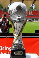Bild: Pokalfinale zwischen RWE und Wacker in Erfurt