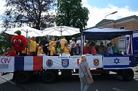 Bild: Festumzug zum 1090. Geburtstag der Rolandstadt
