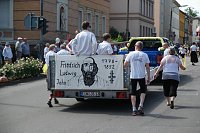 Bild: Festumzug zum 1090. Geburtstag der Rolandstadt