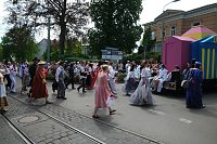 Bild: Festumzug zum 1090. Geburtstag der Rolandstadt