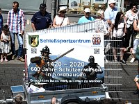 Bild: Festumzug aus einer etwas anderen Perspektive