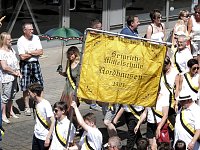 Bild: Festumzug aus einer etwas anderen Perspektive