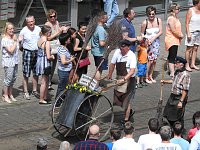 Bild: Festumzug aus einer etwas anderen Perspektive