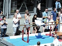 Bild: Festumzug aus einer etwas anderen Perspektive