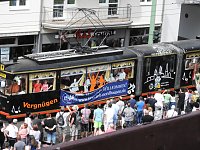 Bild: Festumzug aus einer etwas anderen Perspektive