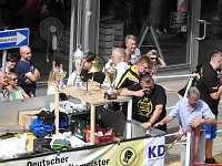 Bild: Festumzug aus einer etwas anderen Perspektive