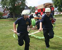 Bild: Kr&auml;ftemessen der Feuerwehrsportler