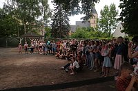 Bye, bye Oberstufe - den Beginn der Sanierung am Humboldt-Gymnasium wurde heute ausgiebig gefeiert Bild: Bye, bye Oberstufe - den Beginn der Sanierung am Humboldt-Gymnasium wurde heute ausgiebig gefeiert