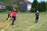 Zum Löschangriff fertig.... Bild: Zum Löschangriff fertig....