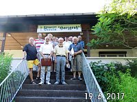 Die Wettbewerbskommission und die Gäste sowie der Vorstand beim Gruppenfoto Bild: Die Wettbewerbskommission und die Gäste sowie der Vorstand beim Gruppenfoto