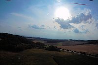 Bild: Am Boden und in der Luft