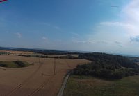 Bild: Am Boden und in der Luft
