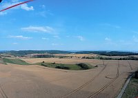 Bild: Am Boden und in der Luft