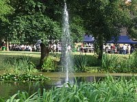 Bild: Park- und Seerosenfest in Werna