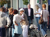 Bild: Mitten durch die Stadt