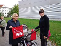 Bild: Mit Jutta Krauth auf Ost-Tour