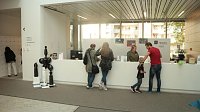 Bild: Spurensicherung in der Stadtbibliothek