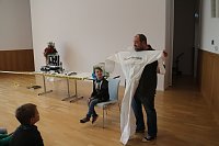 Bild: Spurensicherung in der Stadtbibliothek