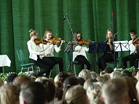 Bild: Verbeamtung von &uuml;beer 350 Lehrerinnen und Lehrern
