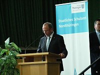 Bild: Verbeamtung von &uuml;beer 350 Lehrerinnen und Lehrern
