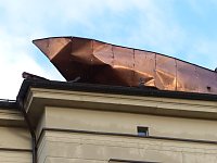 Bild: Gefahr in Verzug - Dach in der K&uuml;lz-Stra&szlig;e besch&auml;digt