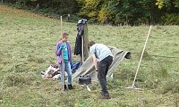 Bild: Jugendliche erhalten die Artenvielfalt
