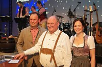Bild: Helmut Peter feierte Geburtstag mit 600 G&auml;sten
